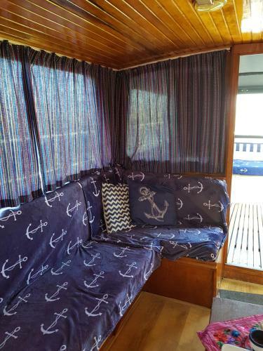 Boat Stoer - Niet Om Mee Te Varen - Lees Hostprofiel-read Host Profile