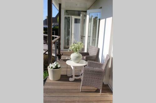 Comfortable Villa On Kaag Island Between The Lakes
