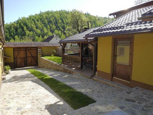 Hostal Oma's Hutte