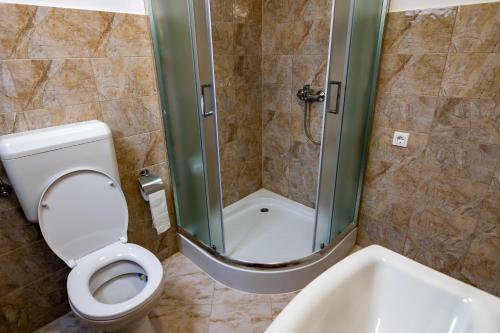 Hostal Csics�i Cs?rh�z