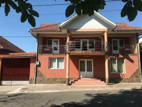 Hostal Sergilliohouse