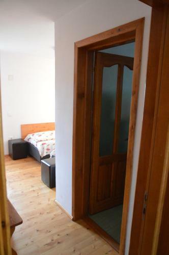 Hostal Baza Sportiva Adelina