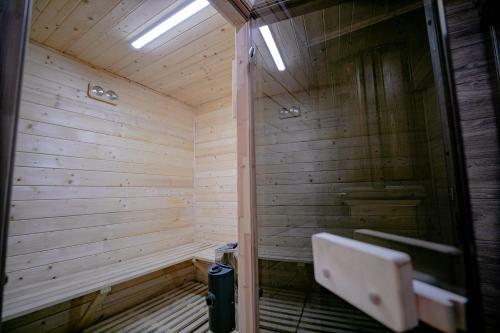 Hanul Morii - Pool, Sauna And Jacuzzi