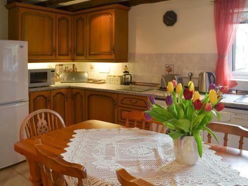 Haycombe Cottage