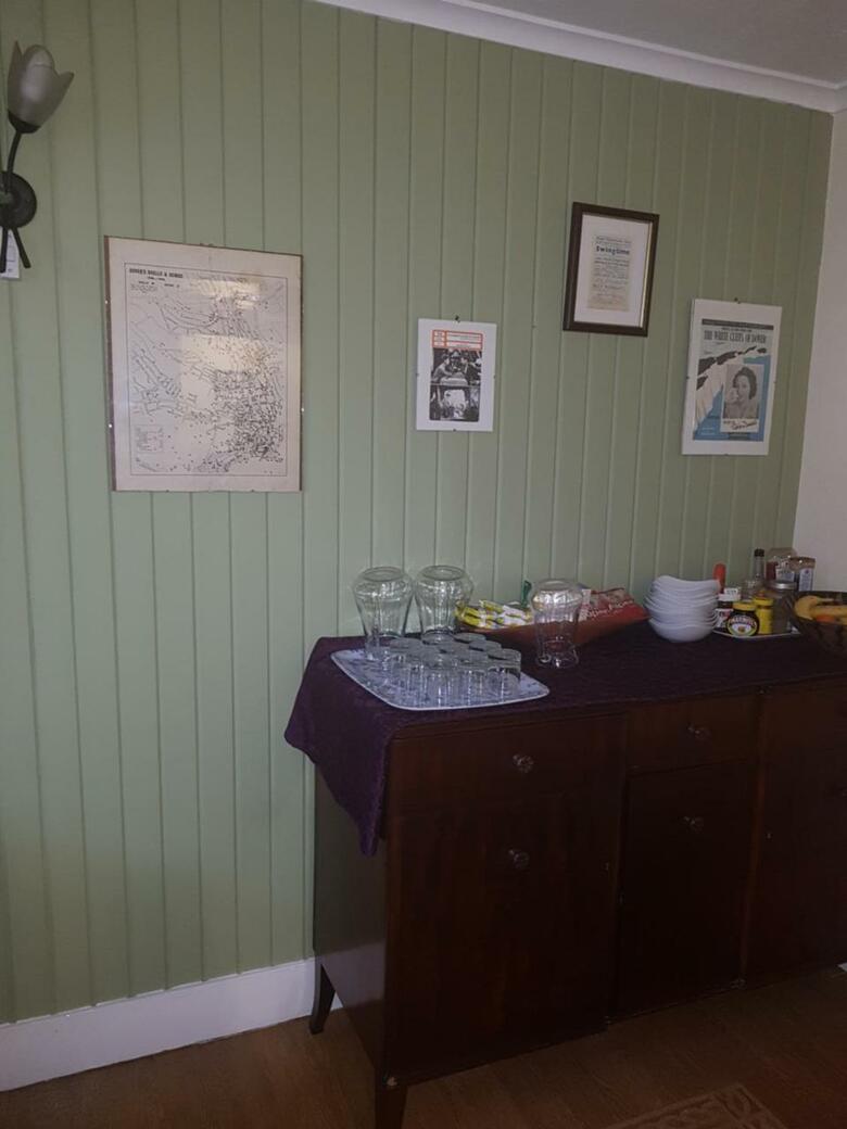 Hostal Castle House Guest House