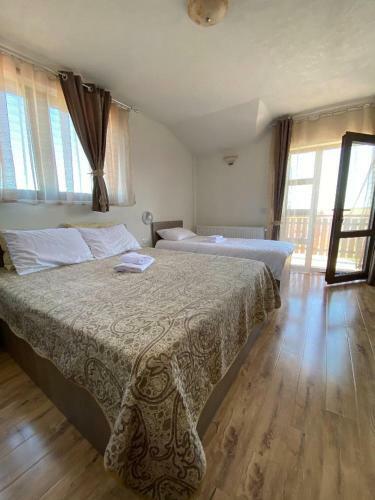 Hostal Pensiunea Eden