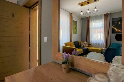 Bed & Breakfast Residence Rooms Bucovina