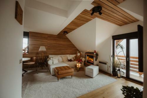 Wonderwood View Apartment