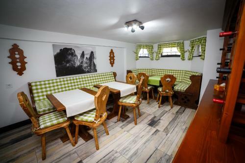 Hotel Col? De Austria