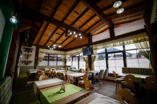 Hotel Col? De Austria