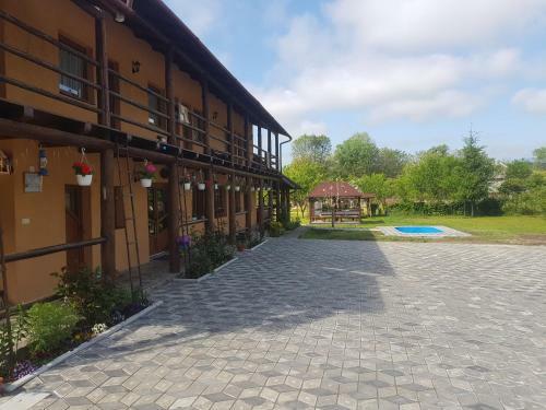 Hostal Popasul Din Cornesti