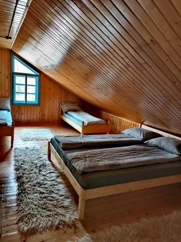 Cabana Barlogul Colibita