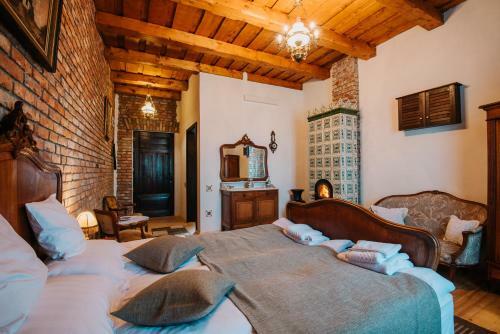 Hotel Molnos Kuria Pension