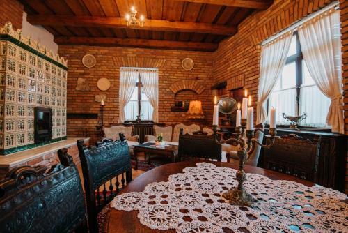 Hotel Molnos Kuria Pension