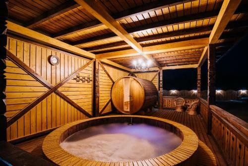 Hotel Molnos Kuria Pension