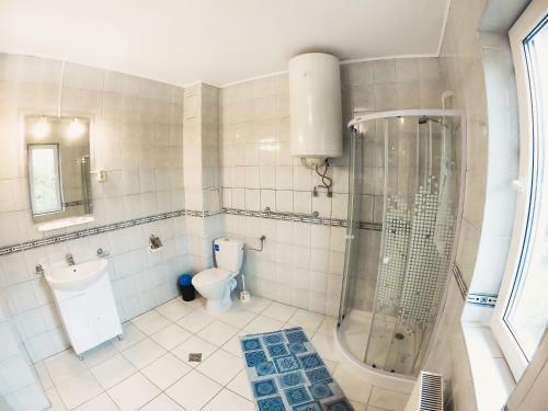 Hostal Pensiunea Apolka Panzi�