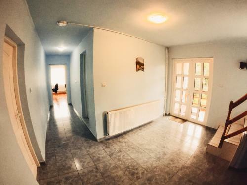 Hostal Pensiunea Apolka Panzi�