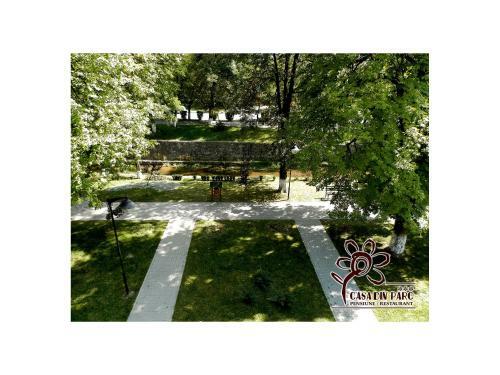 Hostal Casa Din Parc