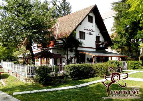 Hostal Casa Din Parc