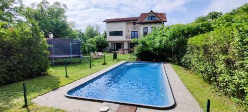 Villa Ravi Residence