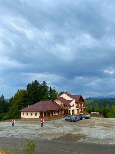 Agroturismo Pensiunea Bradul
