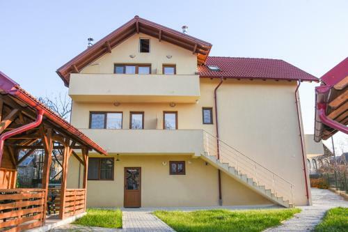 Hostal Tomis House