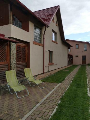 Vila De Vacanta Curtea De Arges