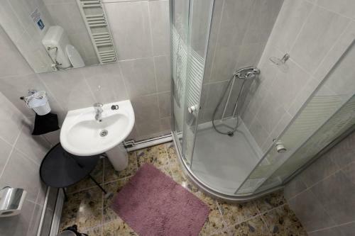 Hostal Casa Florilor