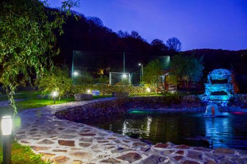 Lodge Green Property