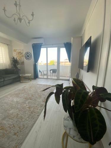 Apartament 1 Mai Bloc Nou-self Check-in