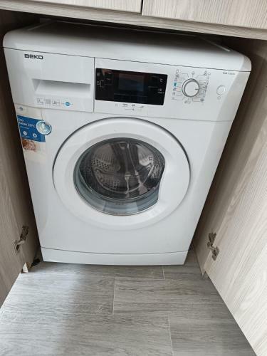 Apartamento Quiet / Bright Studio/ Available Monthly