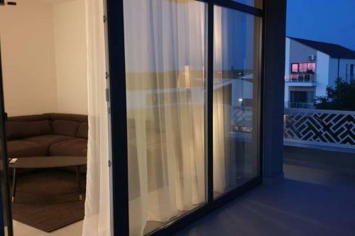 Papillon Apartment #6