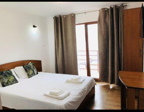 Hostal Escape