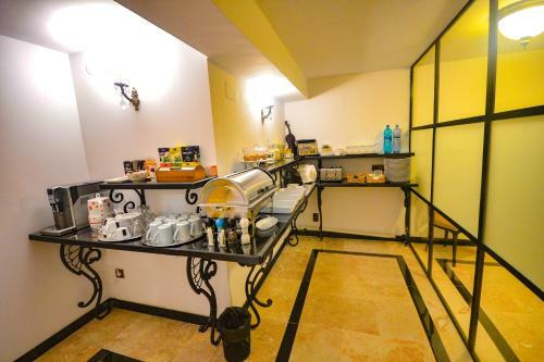 Sarada Boutique Luxury Apartment