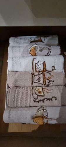 Apartament L & L