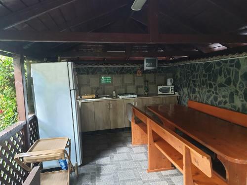 Hostal Villa Mugur