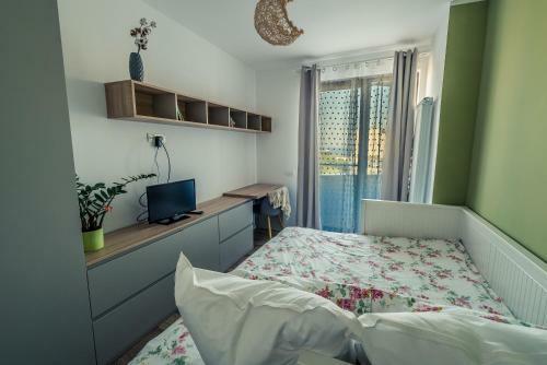 Luna Apartment