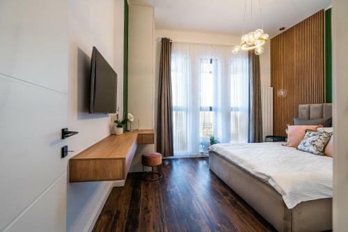 Lunaz Apartment