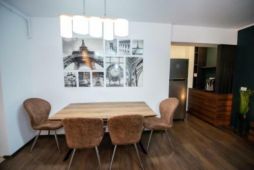 Tomis Villa Luxury Apartment