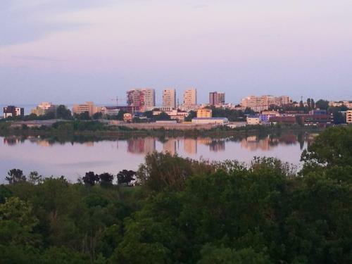 Apartament Cazino City -cu Priveli?te La Lac Si Mare