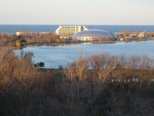 Apartament Cazino City -cu Priveli?te La Lac Si Mare