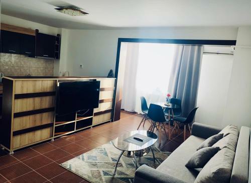 Intregul Apartament - Compozitorilor Constanta