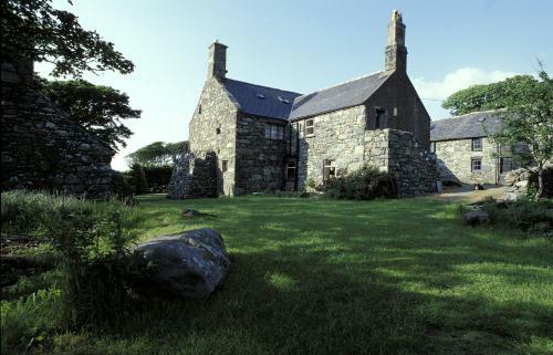Hostal Llwyndu Farmhouse