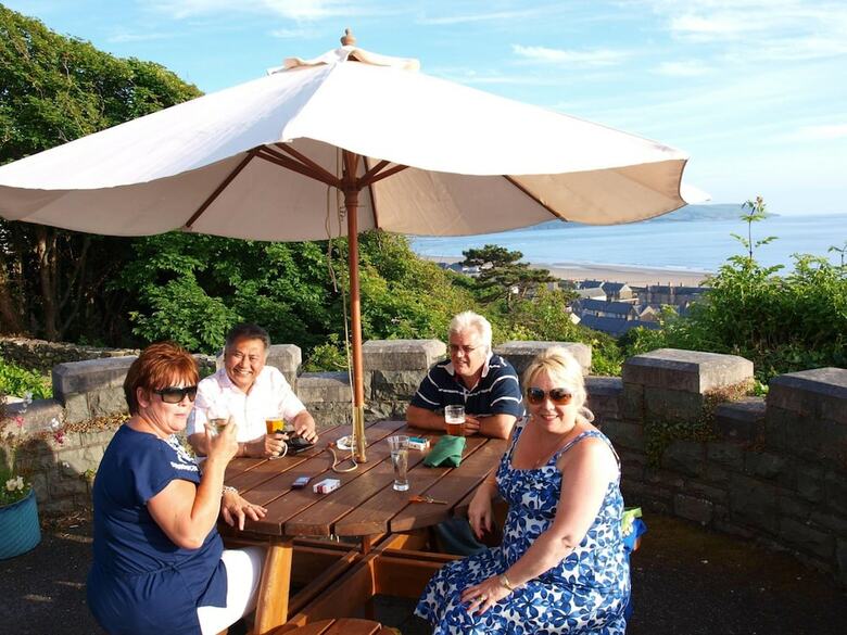 Hotel Tyr Graig Castle
