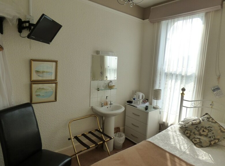 Hostal Maison Dieu Guest House