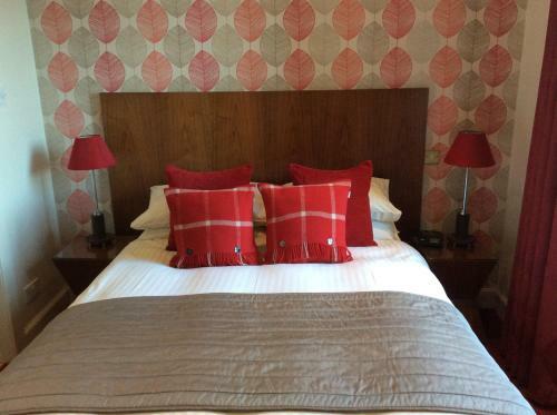 Hostal Five Pilmour Place