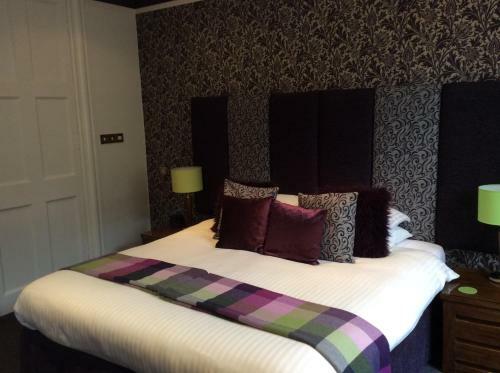 Hostal Five Pilmour Place