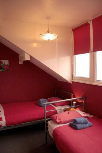 Hostal Devon View Guest House
