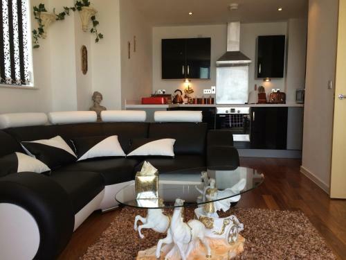 Sa1 Waterfront Apartments