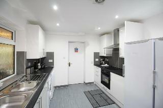 Hostal The Ambers Gatwick